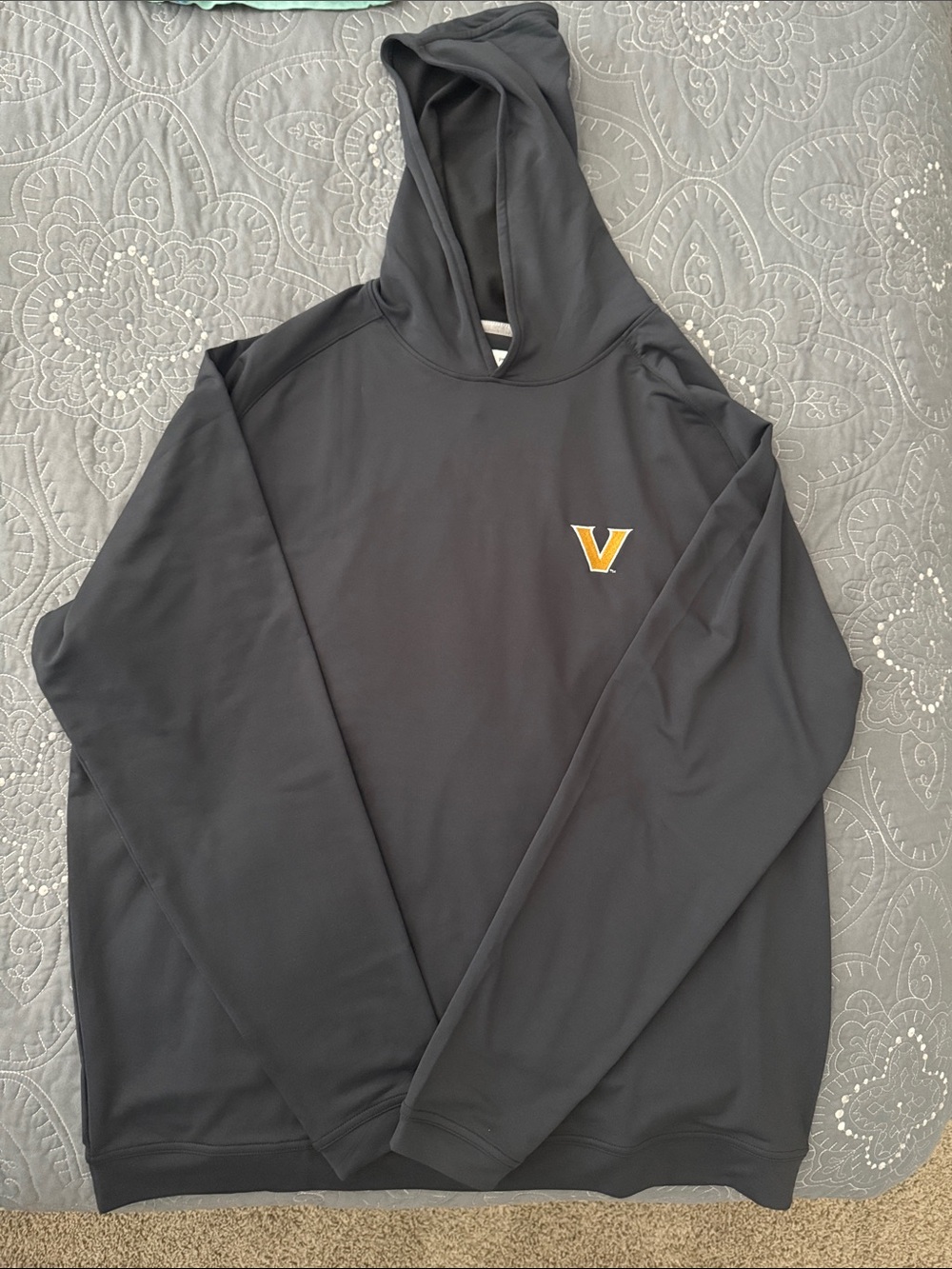 Peter Millar Pine Performance Hoodie with Vanderbilt embroidery - XL. NWT
